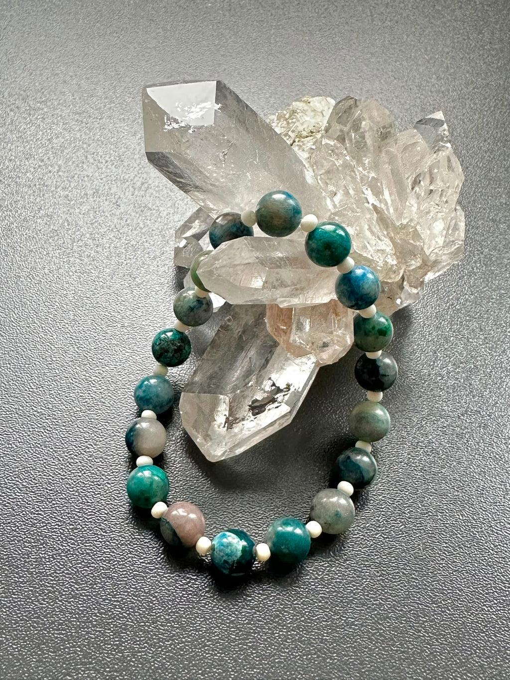 Armband Shattuckit