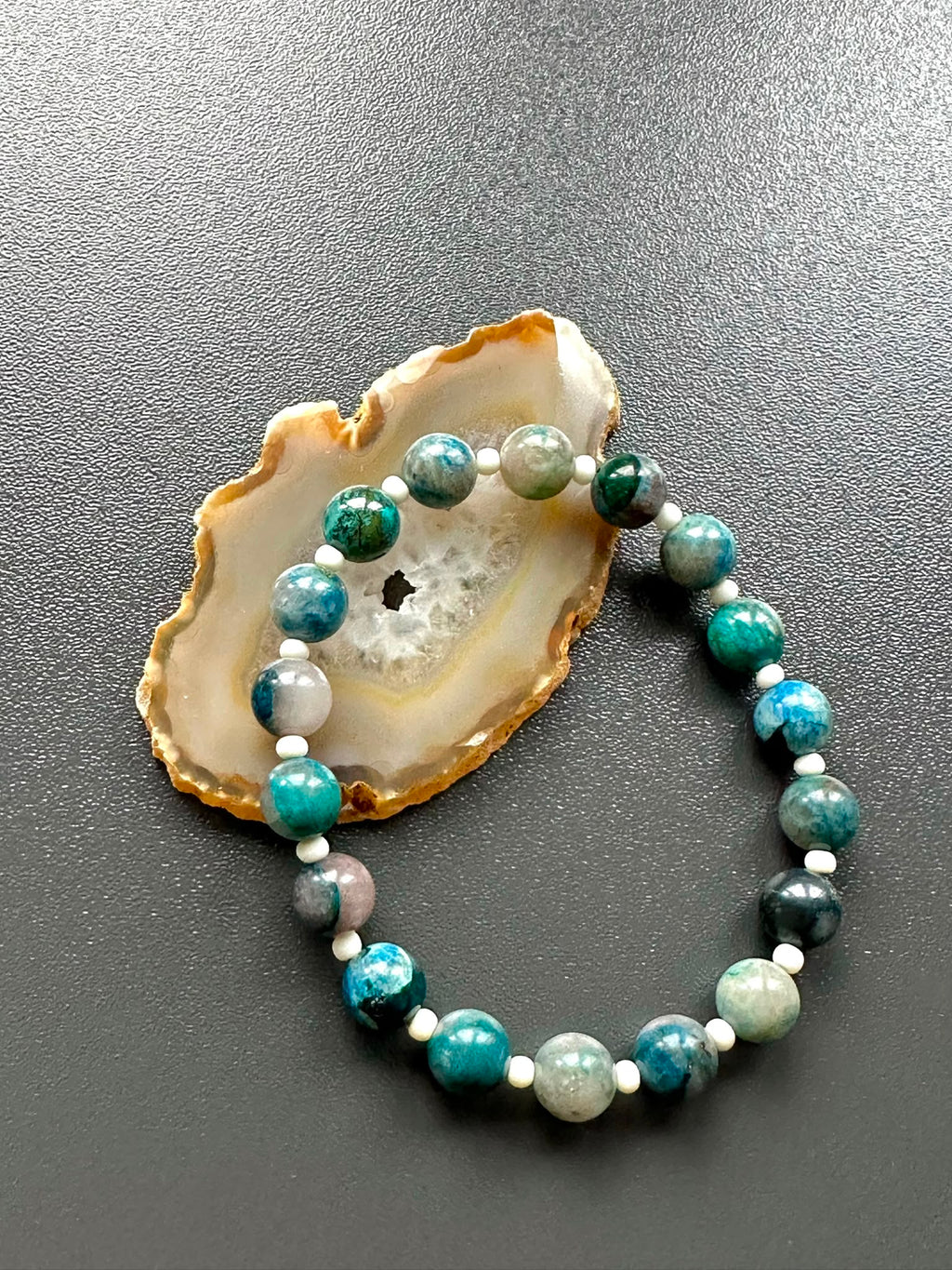 Armband Shattuckit